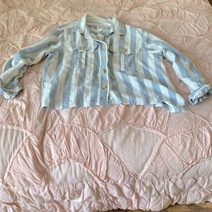American Eagle button up